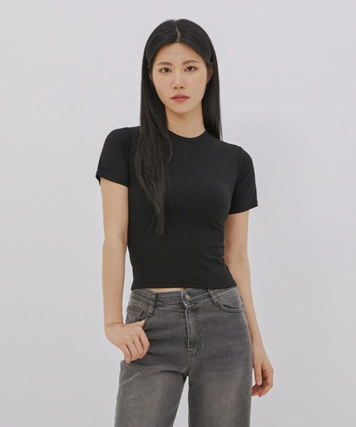 여성 라운드 반팔 티셔츠 (BLACK) (HA6ST6A-39)