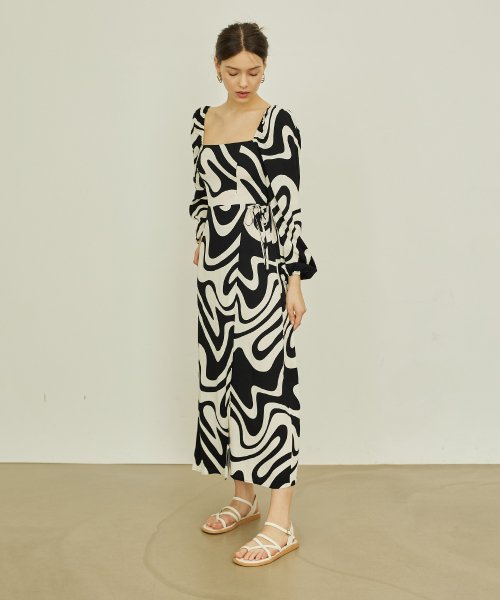 n5003_이븐 크로스 스트랩 샌들_크림