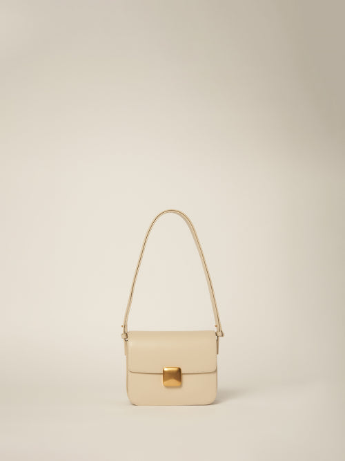 큐박스 스몰 크림