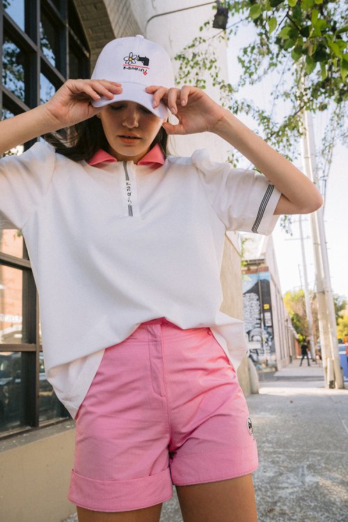 화이트 로고 볼캡