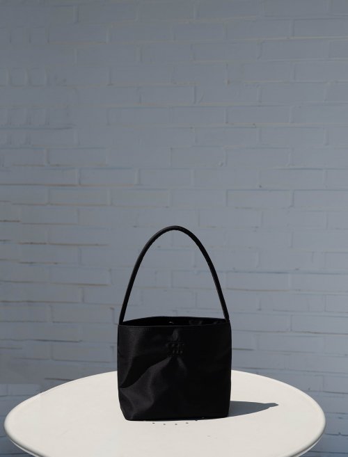 nearest bag 니어레스트 블랙