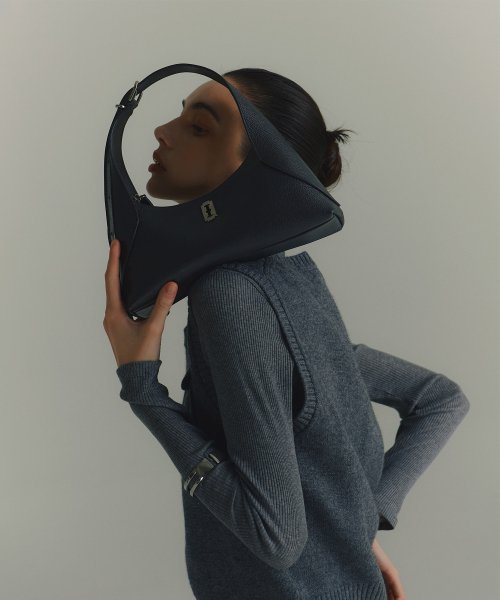 Perfec Bunny Shoulder S (퍼펙 버니 숄더 스몰) Black