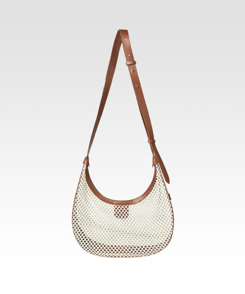 미니 크레센트 매쉬 패널 레더 백 탠브라운