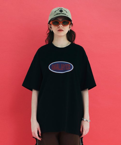 오발 로고 티셔츠 / 블랙