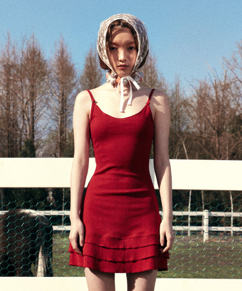 EYELET FRILL DRESS RED