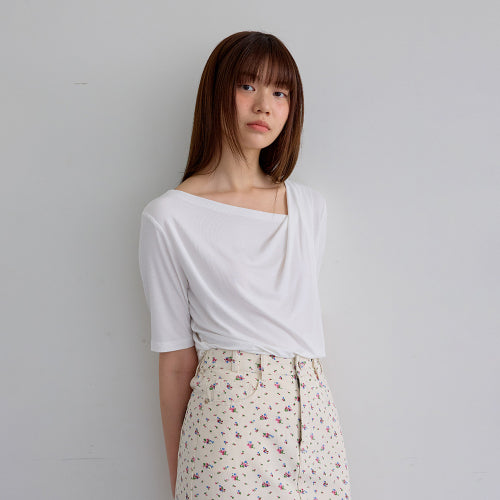 AR_Classic swing collar top_WHITE