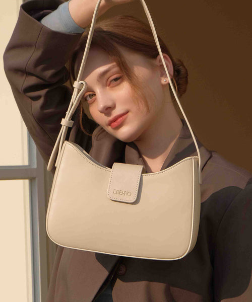 클래식 엠보 호보백 (Ivory)