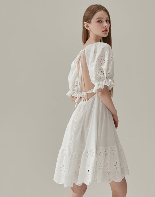 리디아 펀칭 백리스 미니 원피스