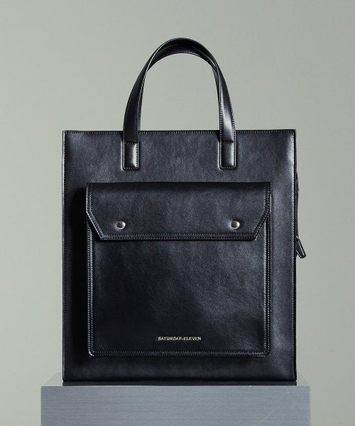 톱스티치 레더 포켓 토트백 _ 블랙