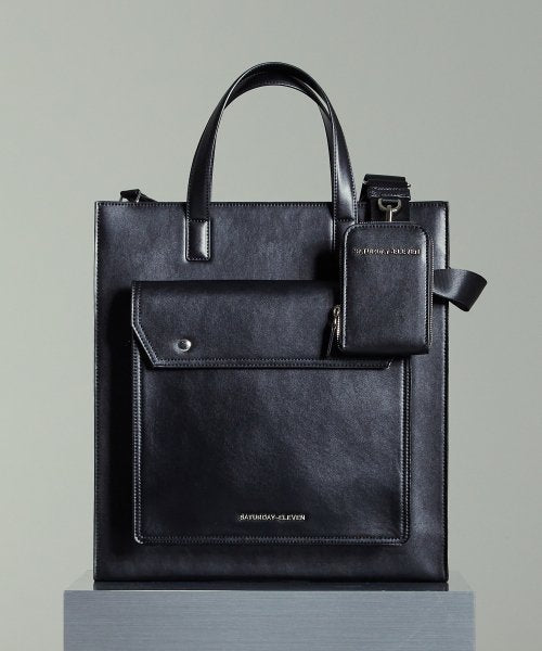 톱스티치 레더 포켓 토트백 _ 블랙