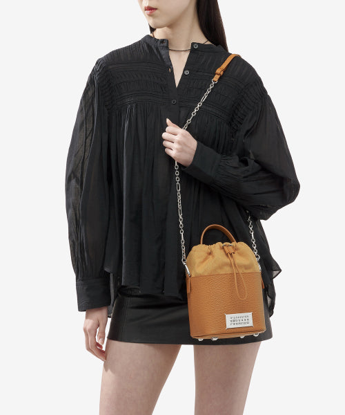 스몰 5AC 버킷백 - 머스타드 / S61WG0035P4348T2336