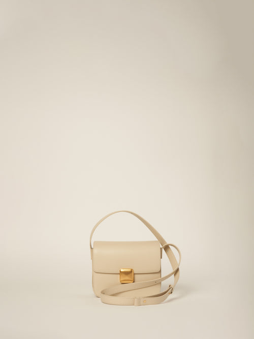 큐박스 스몰 크림