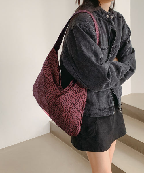 젬마 레오파드 데일리 숄더백