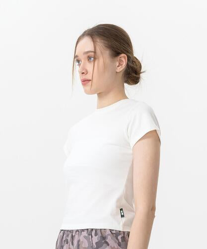 ESCF 에센셜 슬림핏 반팔티 아이보리