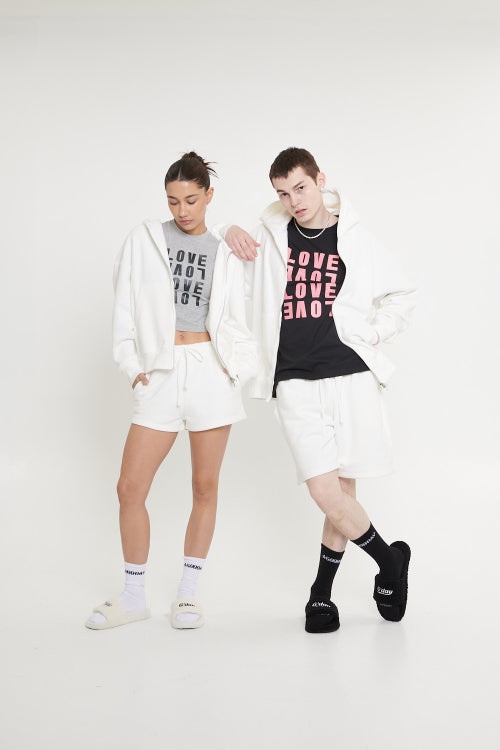 [UNISEX]  LOVE SWITCH TSHIRT (BLACK)