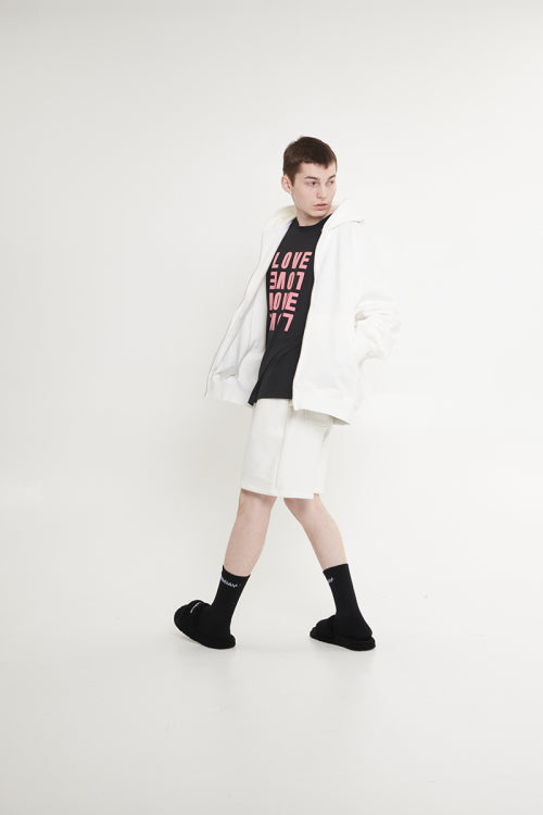 [UNISEX]  LOVE SWITCH TSHIRT (BLACK)