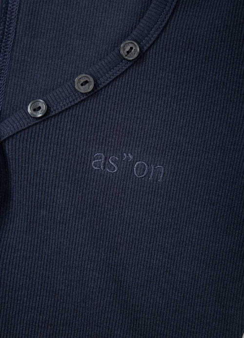 LEAF BUTTON T / NAVY