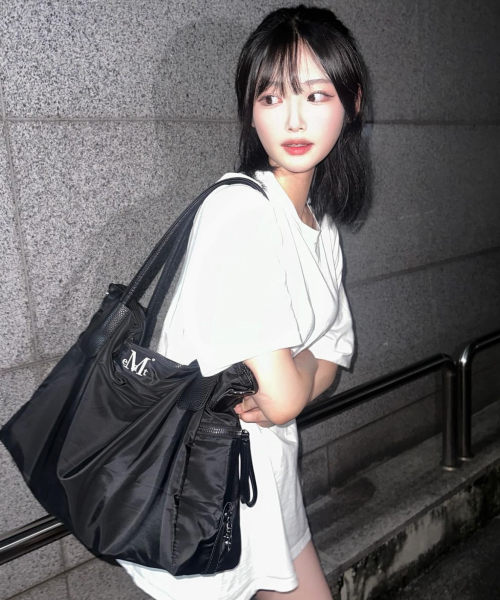 4웨이 시그니처 로고 유니섹스 토트백