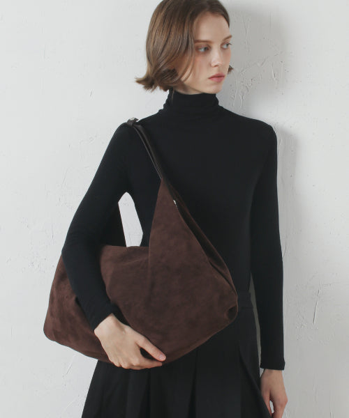 [마스마룰즈X곰송이에디션] 윙 스웨이드백 _초코브라운