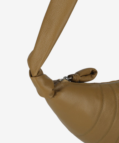 스몰 그레인 레더 크루아상 숄더백 - 브론즈 카키 / BG0003LL0018GR676