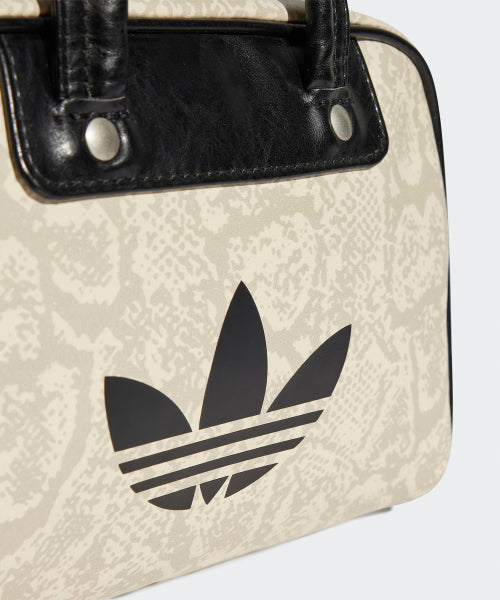 스네이크 볼링백 - 원더화이트:블랙 / JD5425