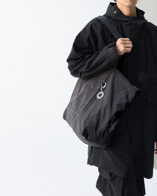 AV 립스탑 토트 백 (워시드 차콜)